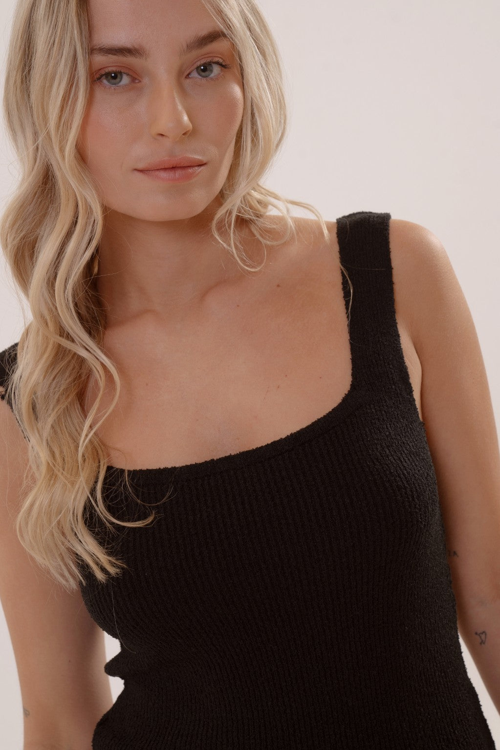 Musculosa Furore tejida