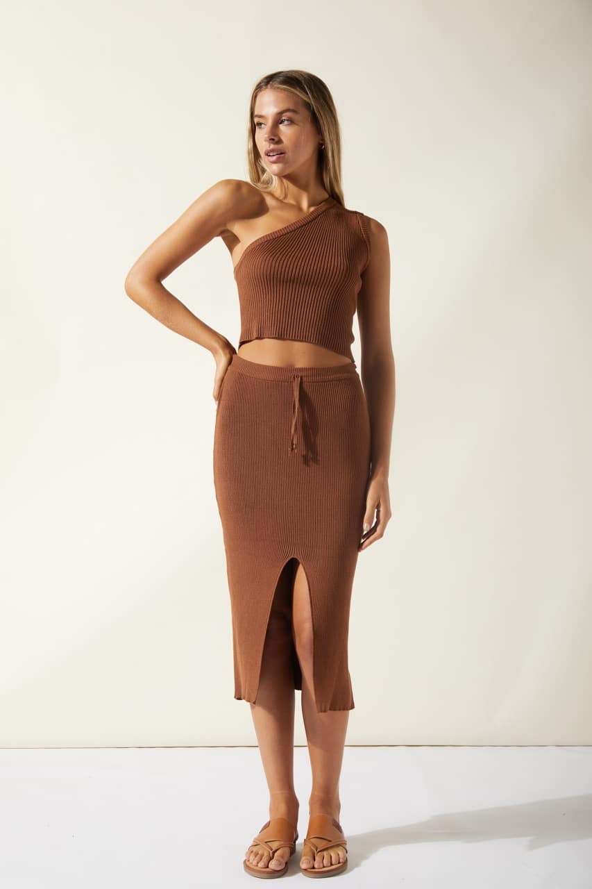 MARRON